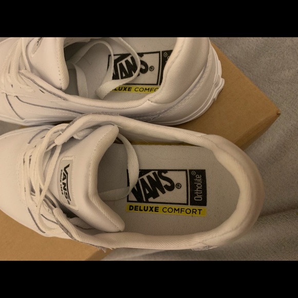 Vans Ward Lo Deluxe - Women’s 6.5 - White - Picture 7 of 11